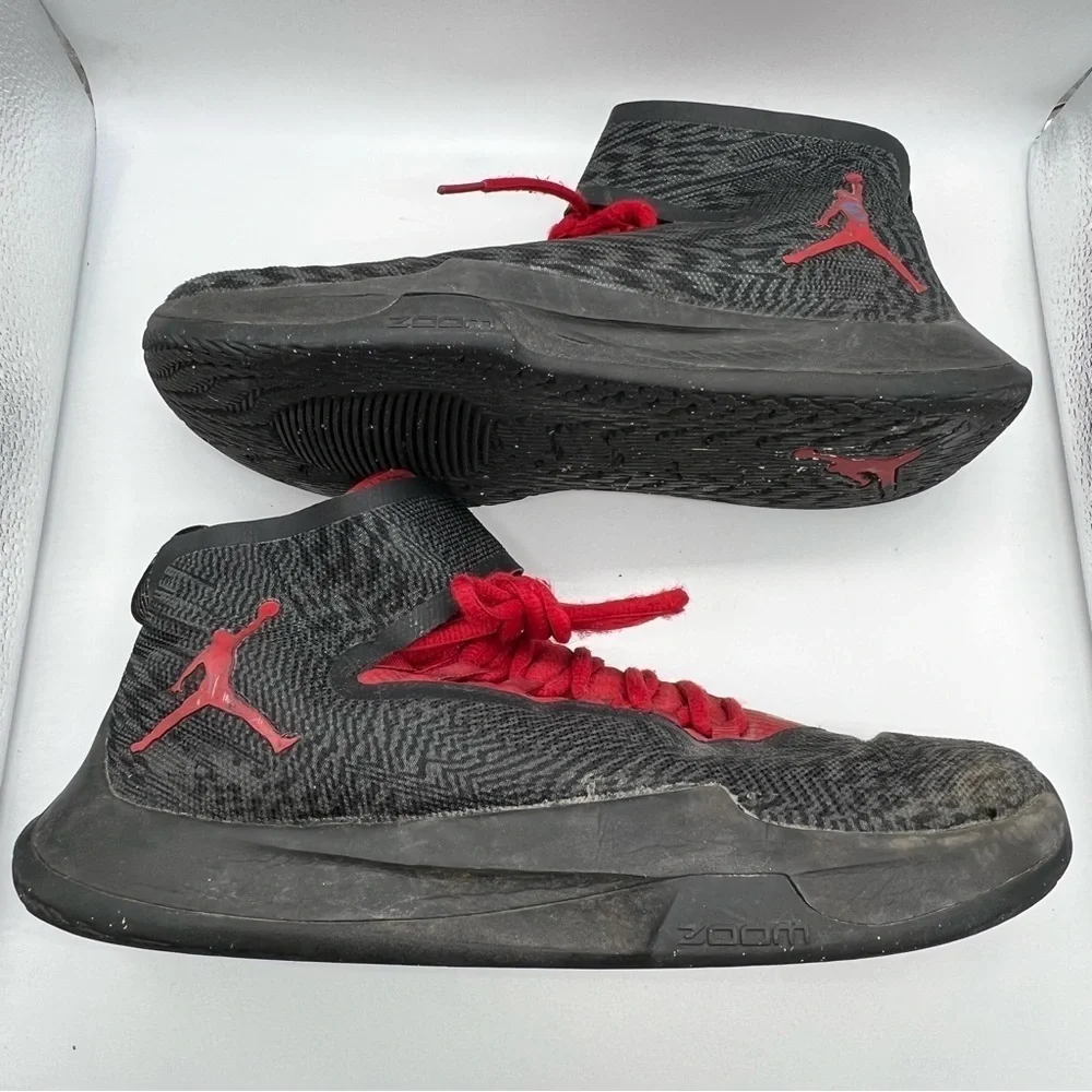 Jordan Fly Unlimited Anthracite & Gym Red Sneakers